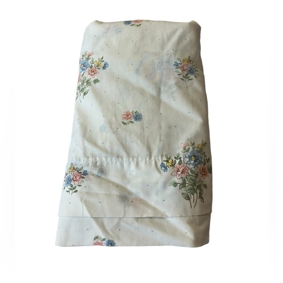 Vintage 90s Cottage-core Floral JC Penney Flowers Full Flat Sheet - Picture 1 of 5